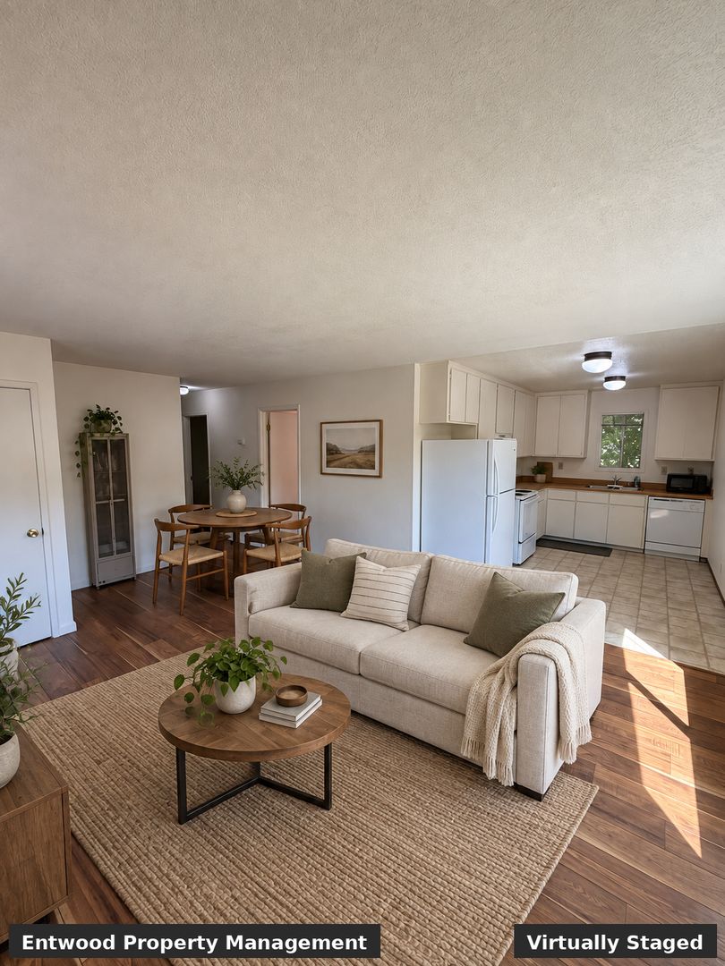 Chico Apartment: 1448 Warner St