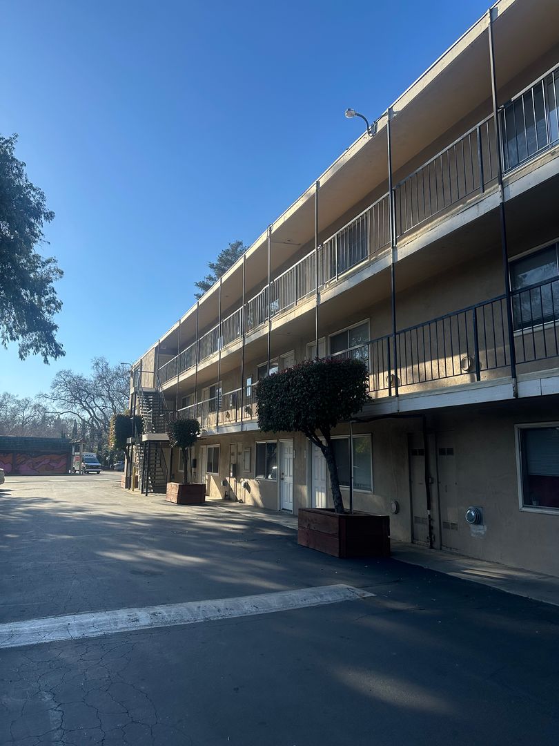 Chico Apartment: 730 Nord Ave