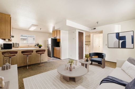 Newly Renovated 2-story 4 Bedroom/2 Bathroom Townhouses! – photo 1