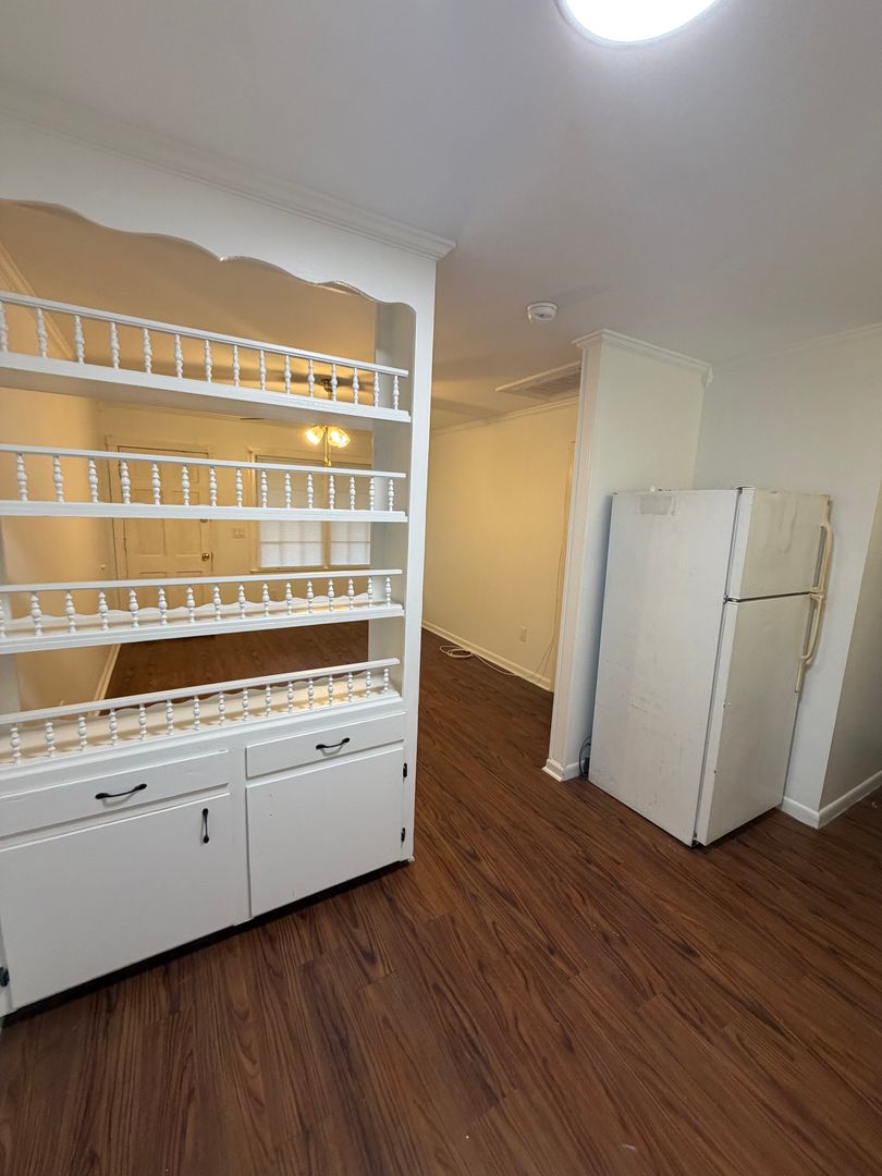 North Charleston House: 8838 Deerwood Dr.