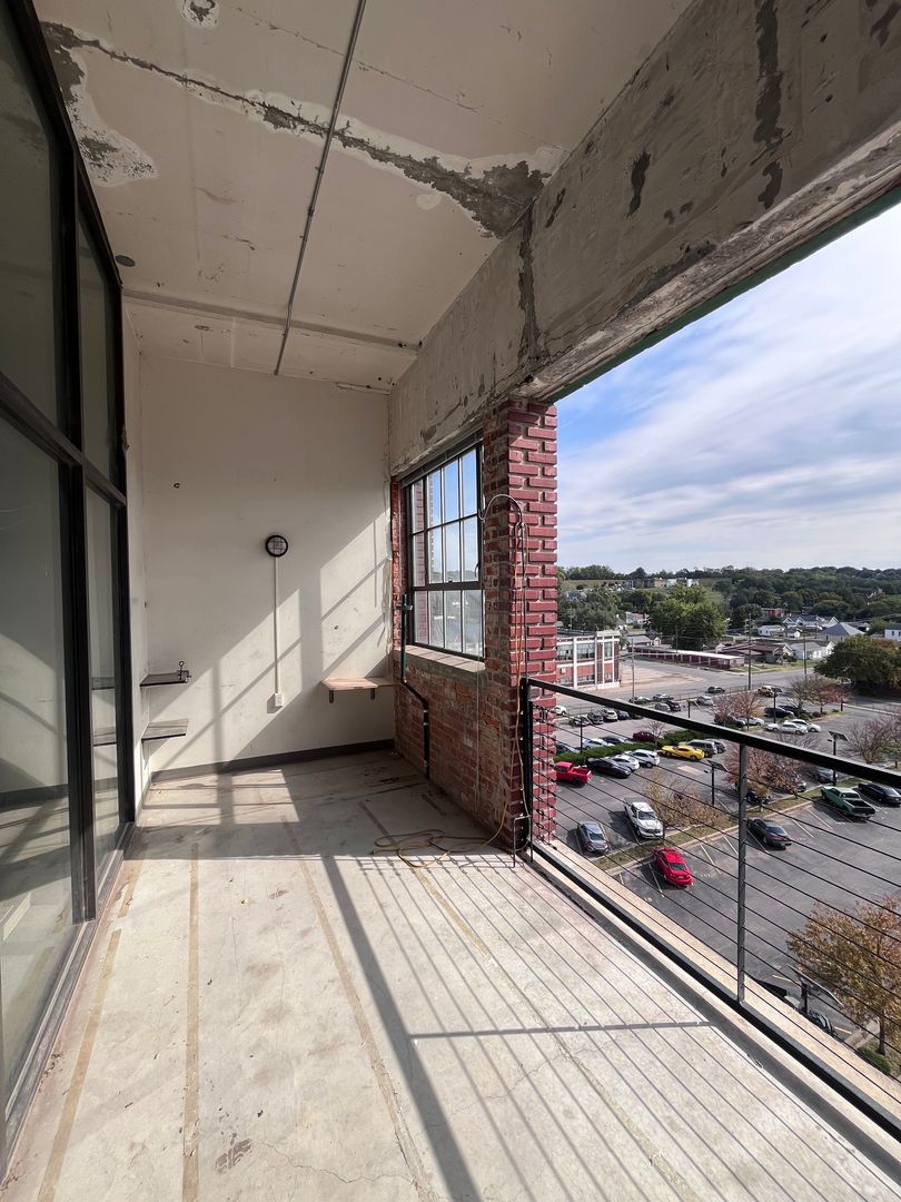St Joseph Apartment: 1300 S. 11th Street