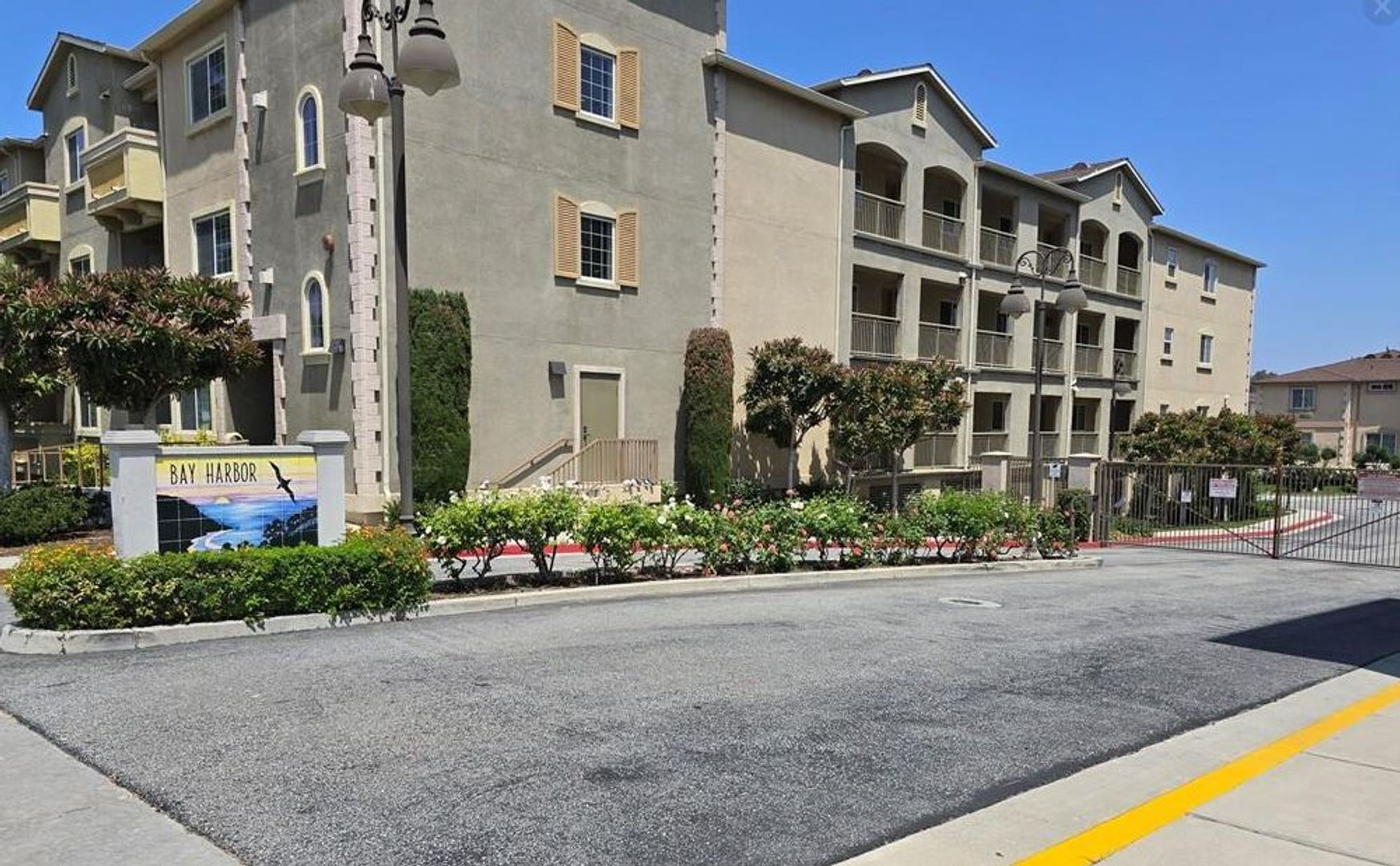 Harbor City Condo: 1437 Lomita Blvd #323
