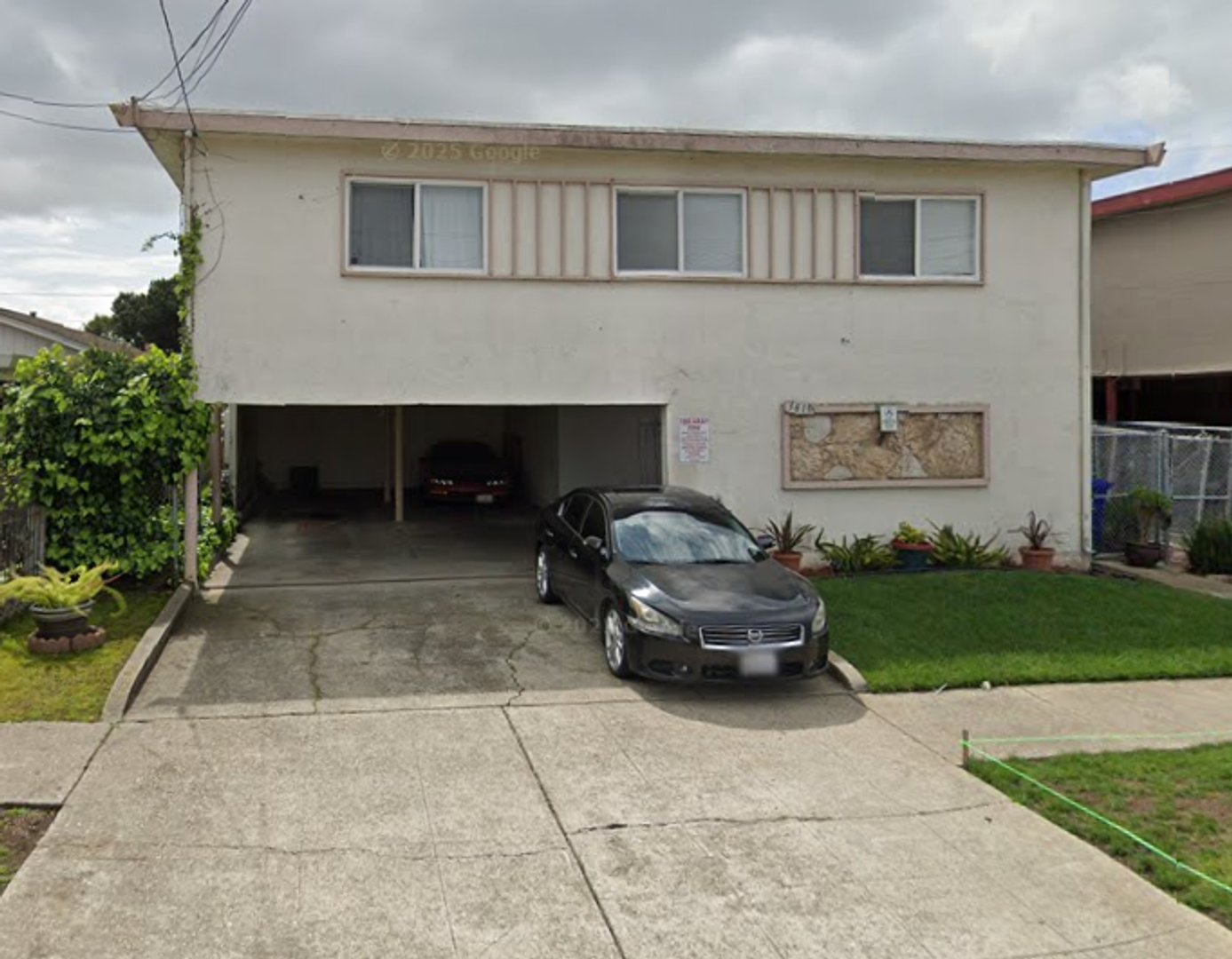 Richmond Apartment: 3810 Waller Ave