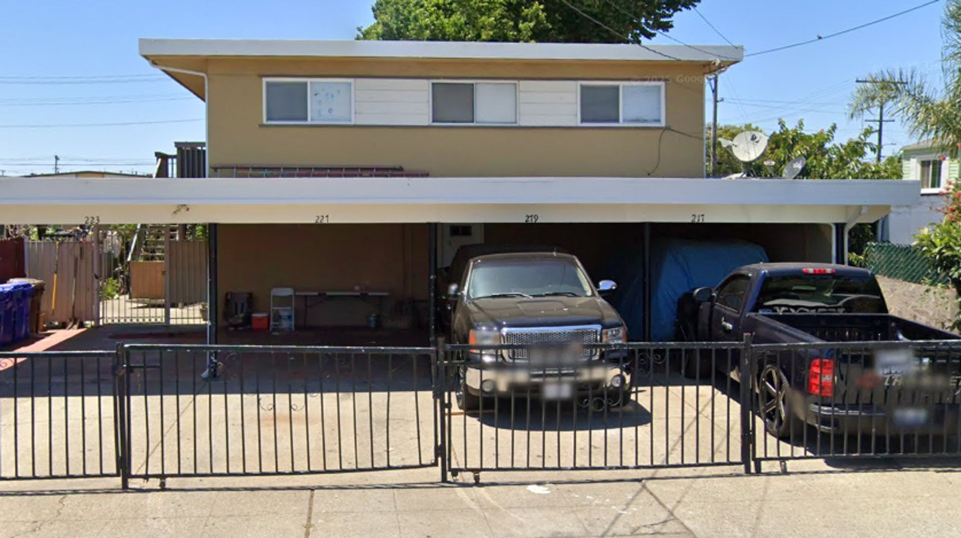 Richmond Apartment: 217 S 7th St