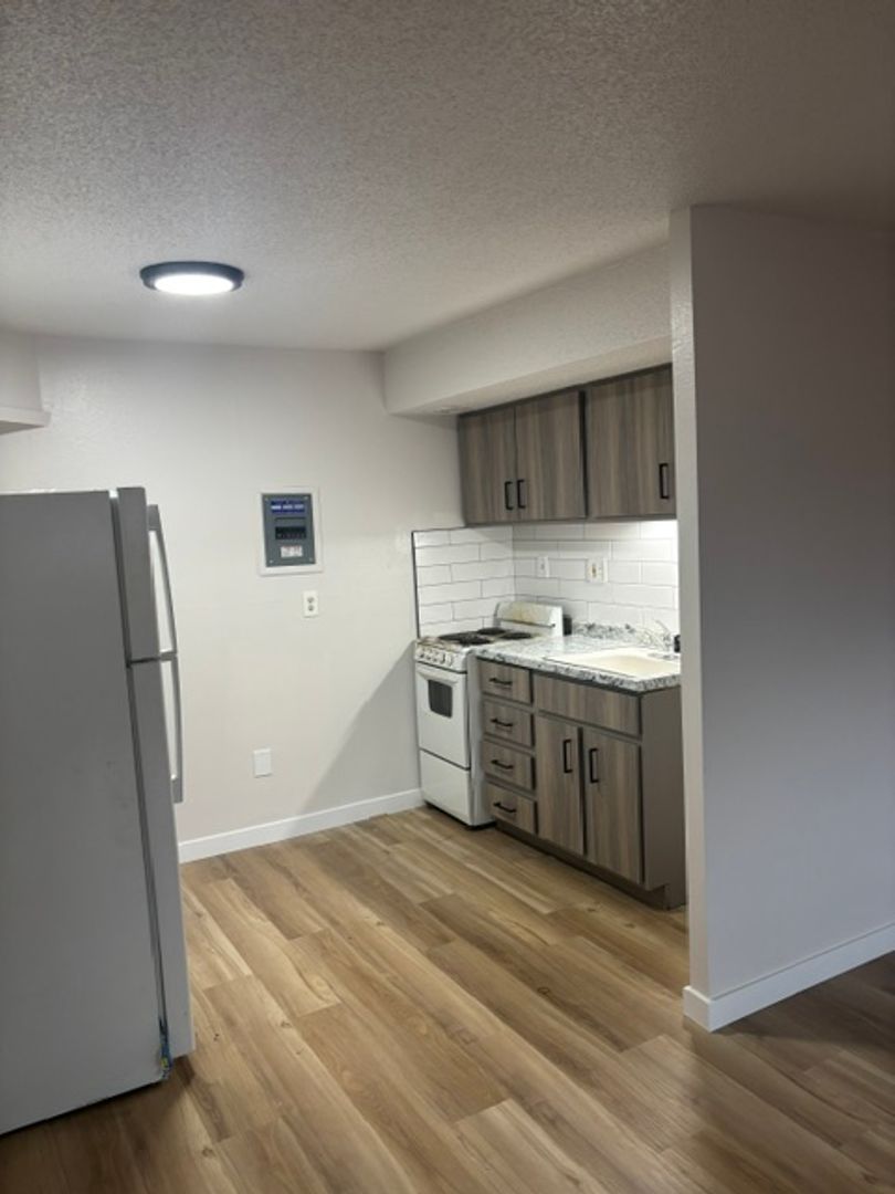 Fort Collins Apartment: 112 Rutgers Avenue