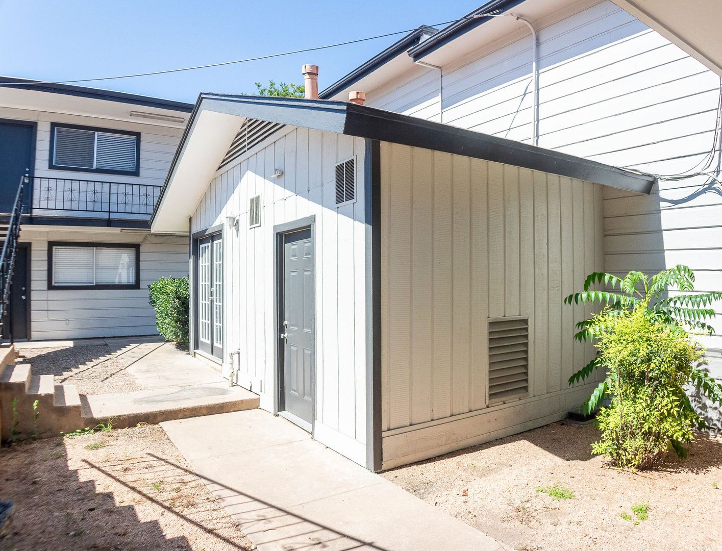 Austin Apartment: 924 E. Dean Keeton Street