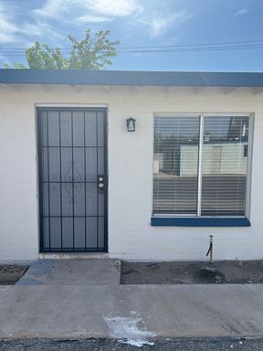 One bedroom One bath READY!! $99 MOVE IN SPECIAL – photo 1