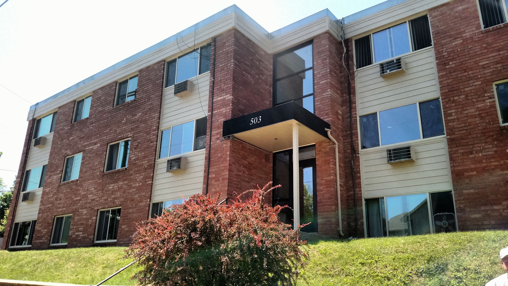 Cherokee Bluff Apartments