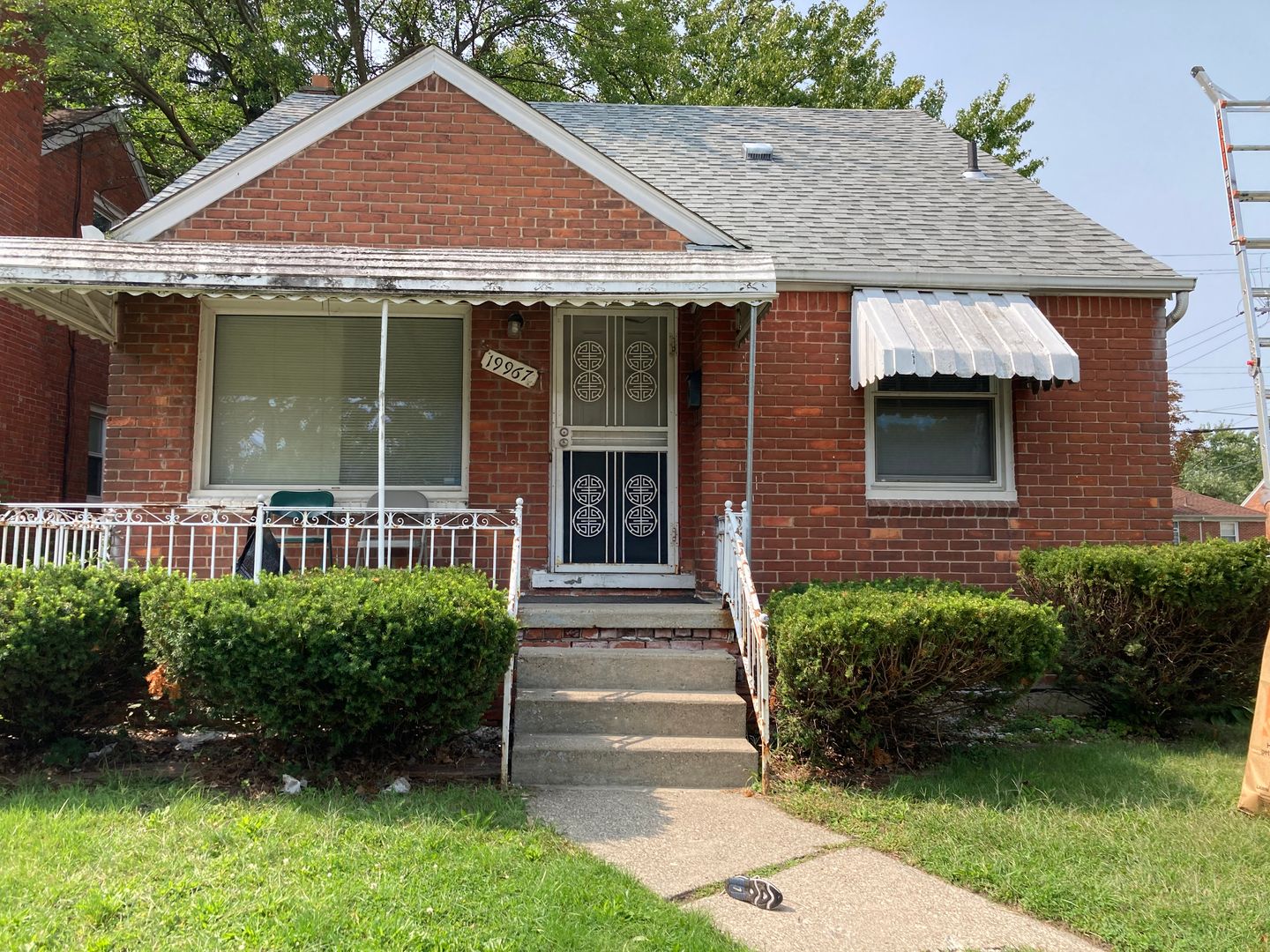 Detroit House: 19967 Dean St.