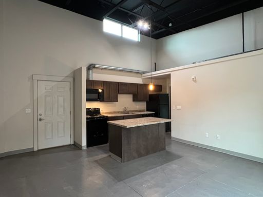1 Bed 1 Bath Vaulted Ceilings Apartment available at the Cheney Park Commons! – photo 1