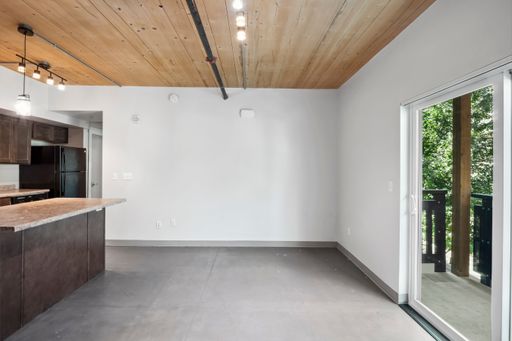 1 Bedroom 2nd Floor Apartment available at the Cheney Park Commons! – photo 1