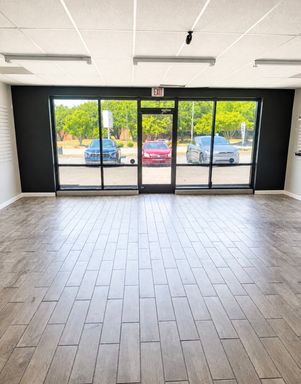 1500 E. Market Street - Suite E – photo 1