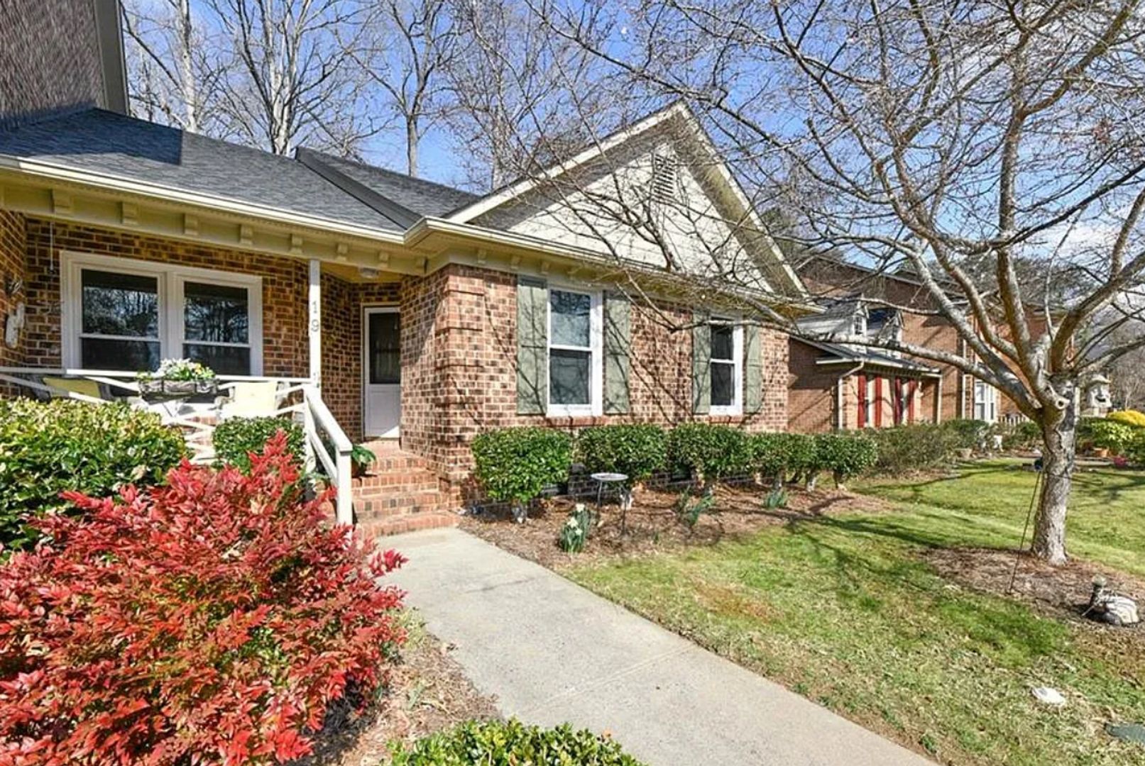 Greensboro Townhome: 19 Milpond Lane