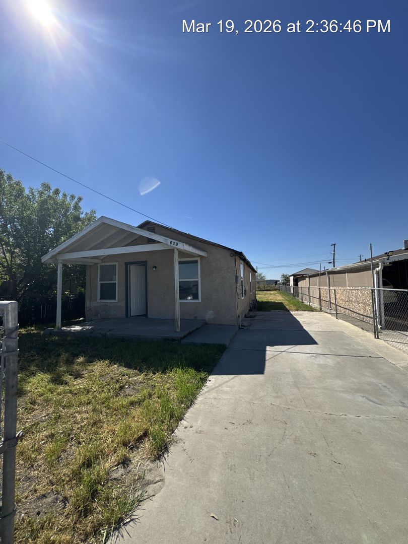 Corcoran House: 610 Pickerell Ave