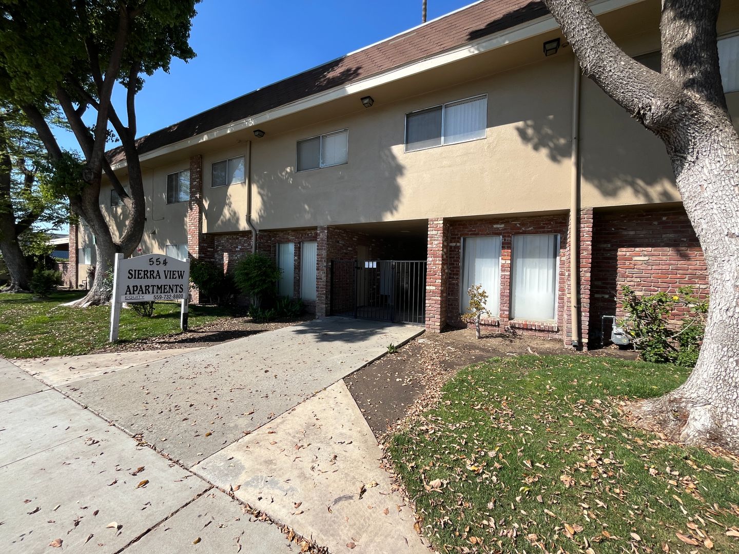 Porterville Apartment: 554 W Morton Ave