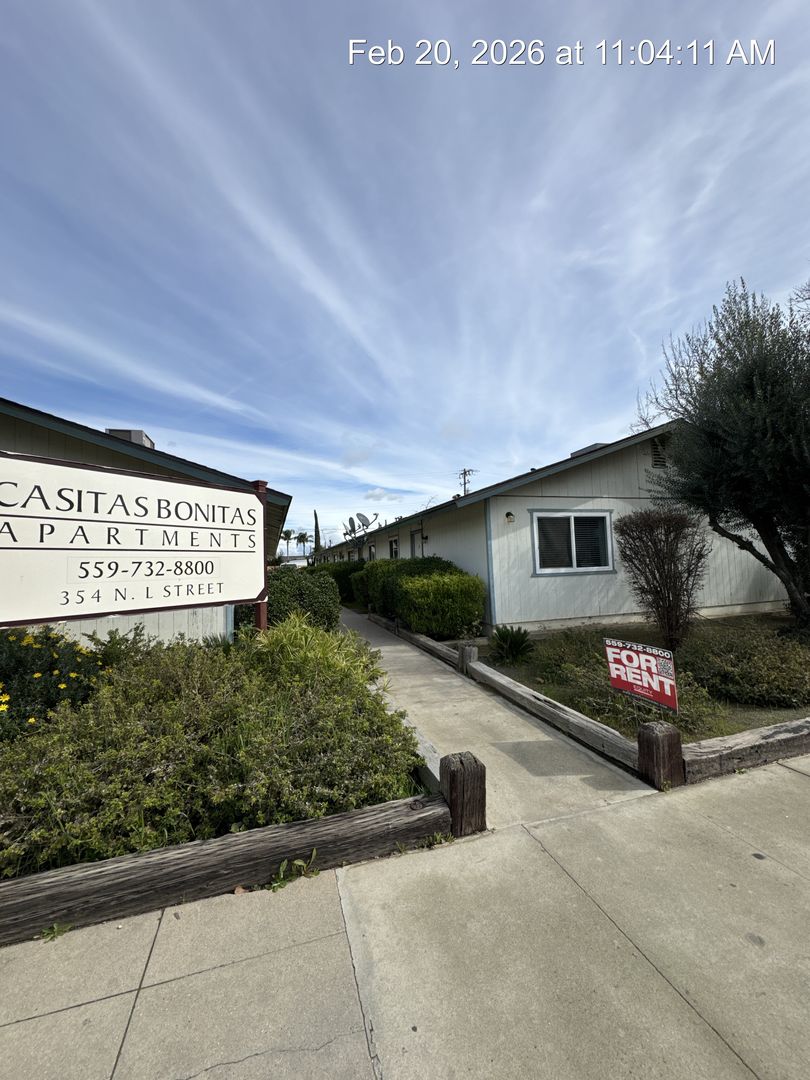 Dinuba Apartment: 354 N. L St