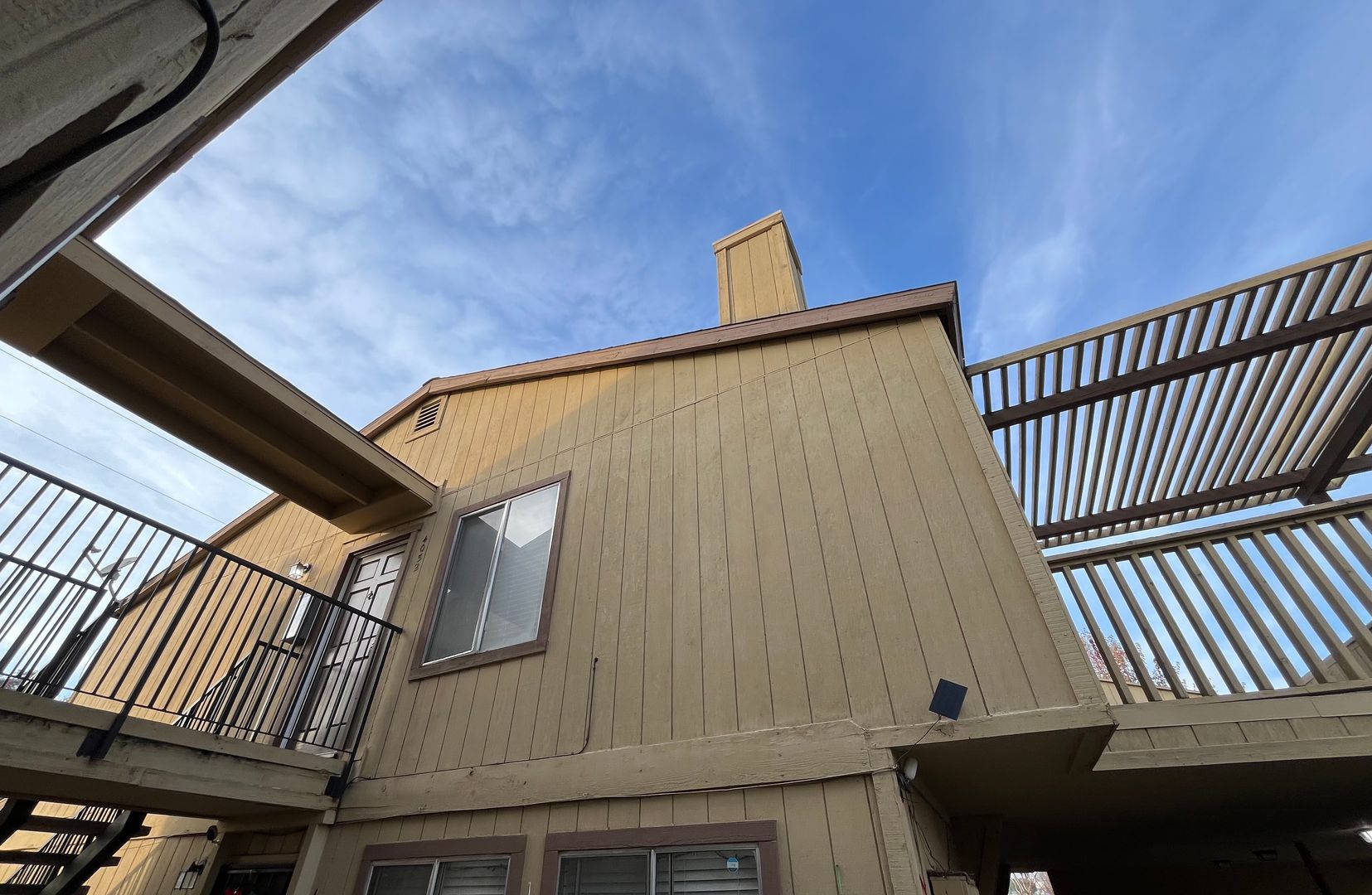 Visalia Apartment: 3900-4054 West Meadow Ave.