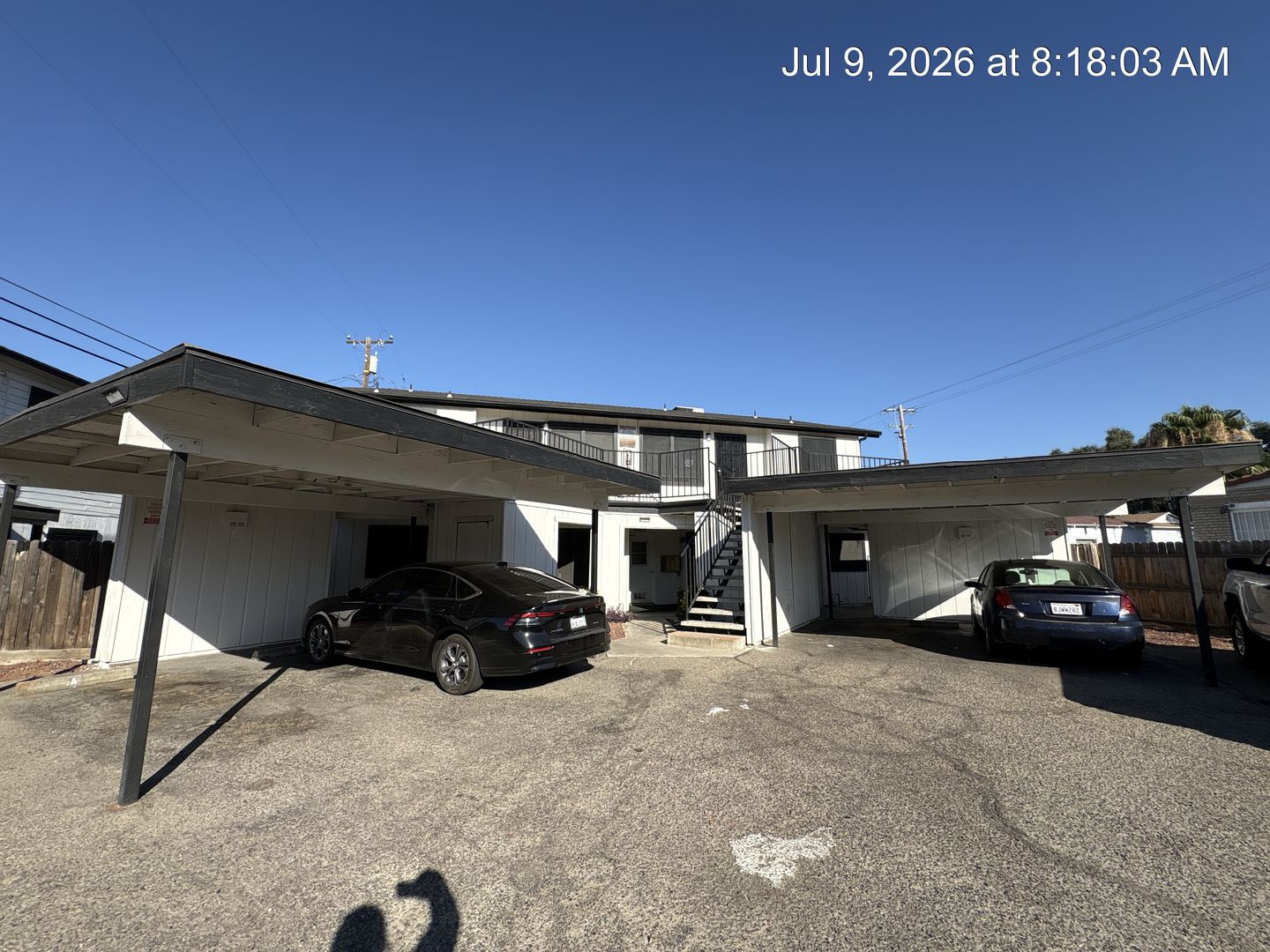 Visalia Apartment: 415 North West St