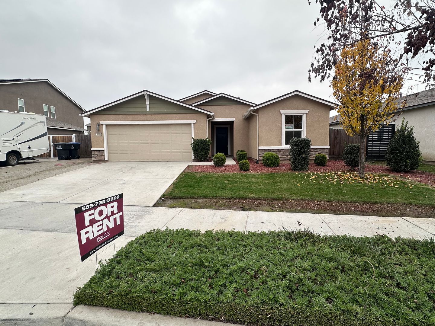 Visalia House: 3336 North Moreno St