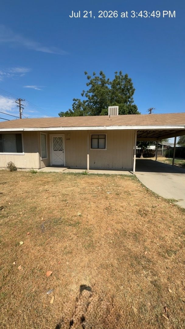 Visalia Apartment: 1220 North Conyer St/ 821 West Houston Ave