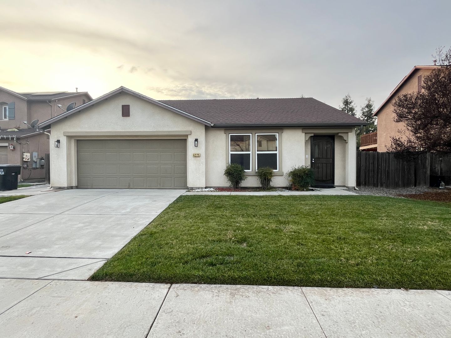 Visalia House: 4225 S Cindy Ct