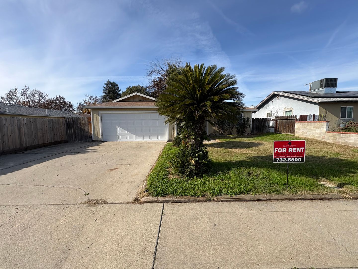 Visalia House: 1309 North Central Street