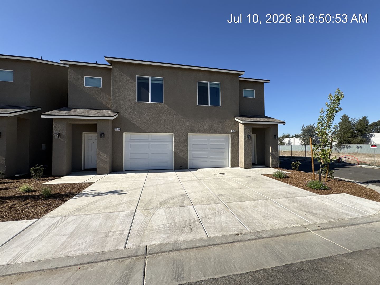 Visalia Apartment: 711-747 S Pinkham