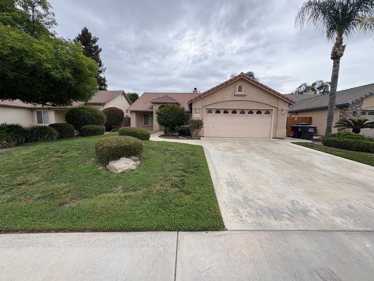 Visalia House: 3432 South Martin Court