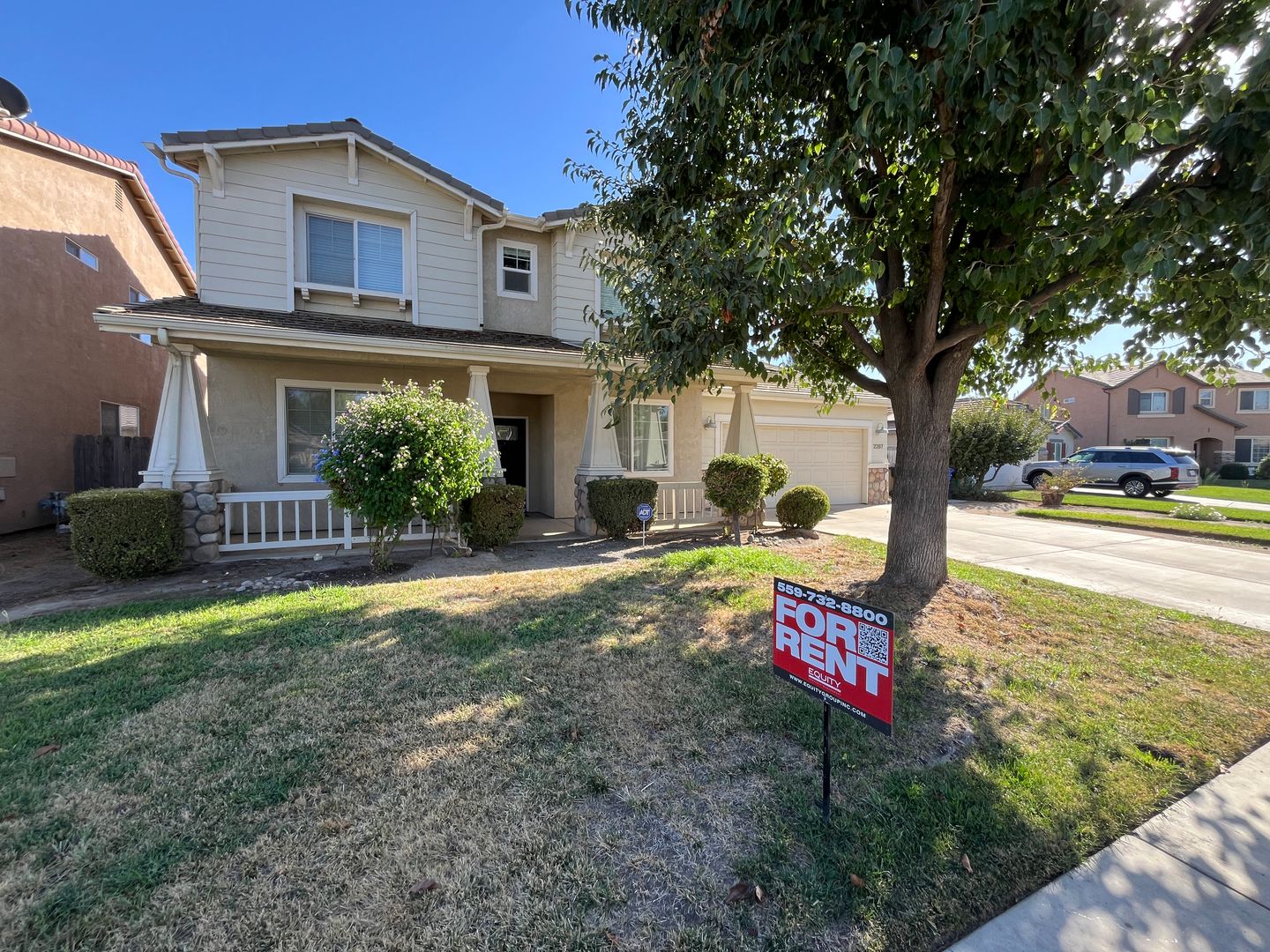 Porterville House: 2287 W Wall Ct