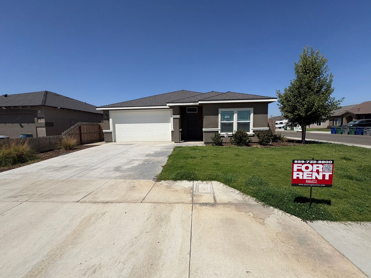 Visalia House: 30769 Ashland Rd