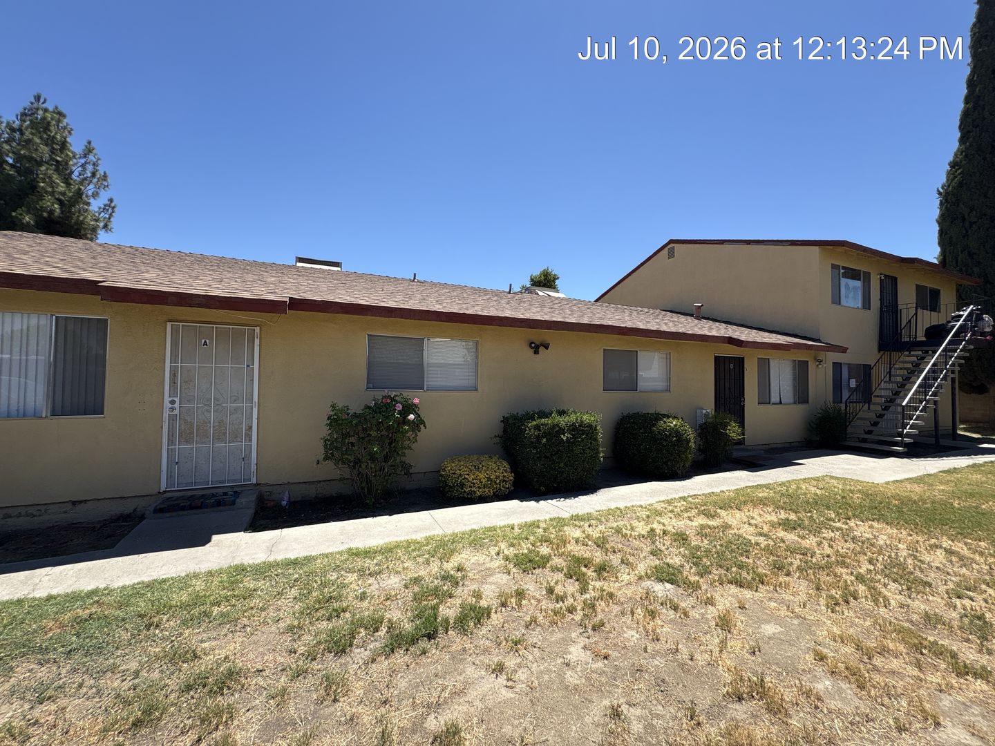 Lemoore Apartment: 81 East Hazelwood Street