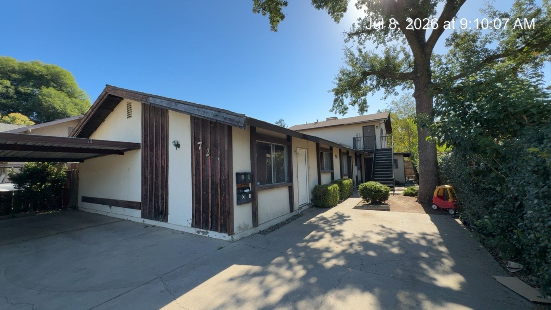 Visalia Apartment: 726 S. Locust Avenue