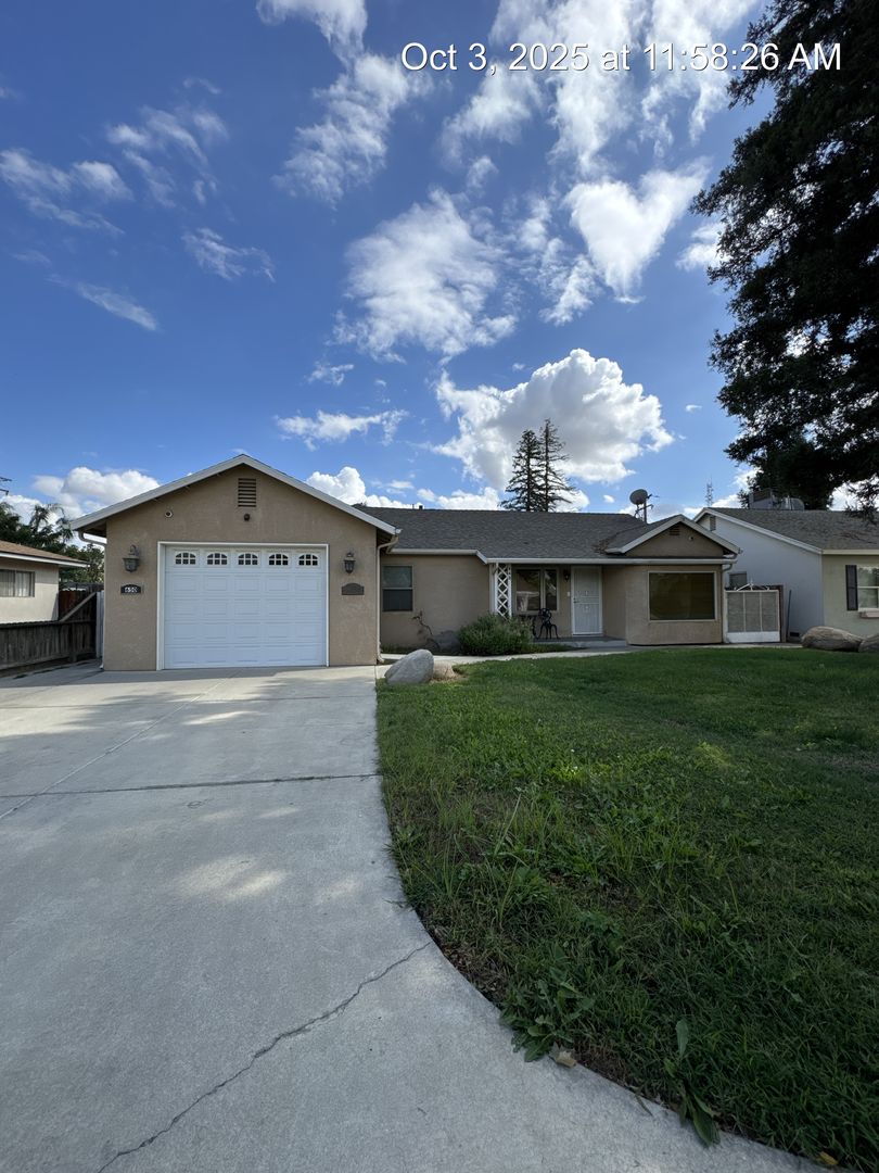 Tulare Apartment: 648 -650 Auburn Street