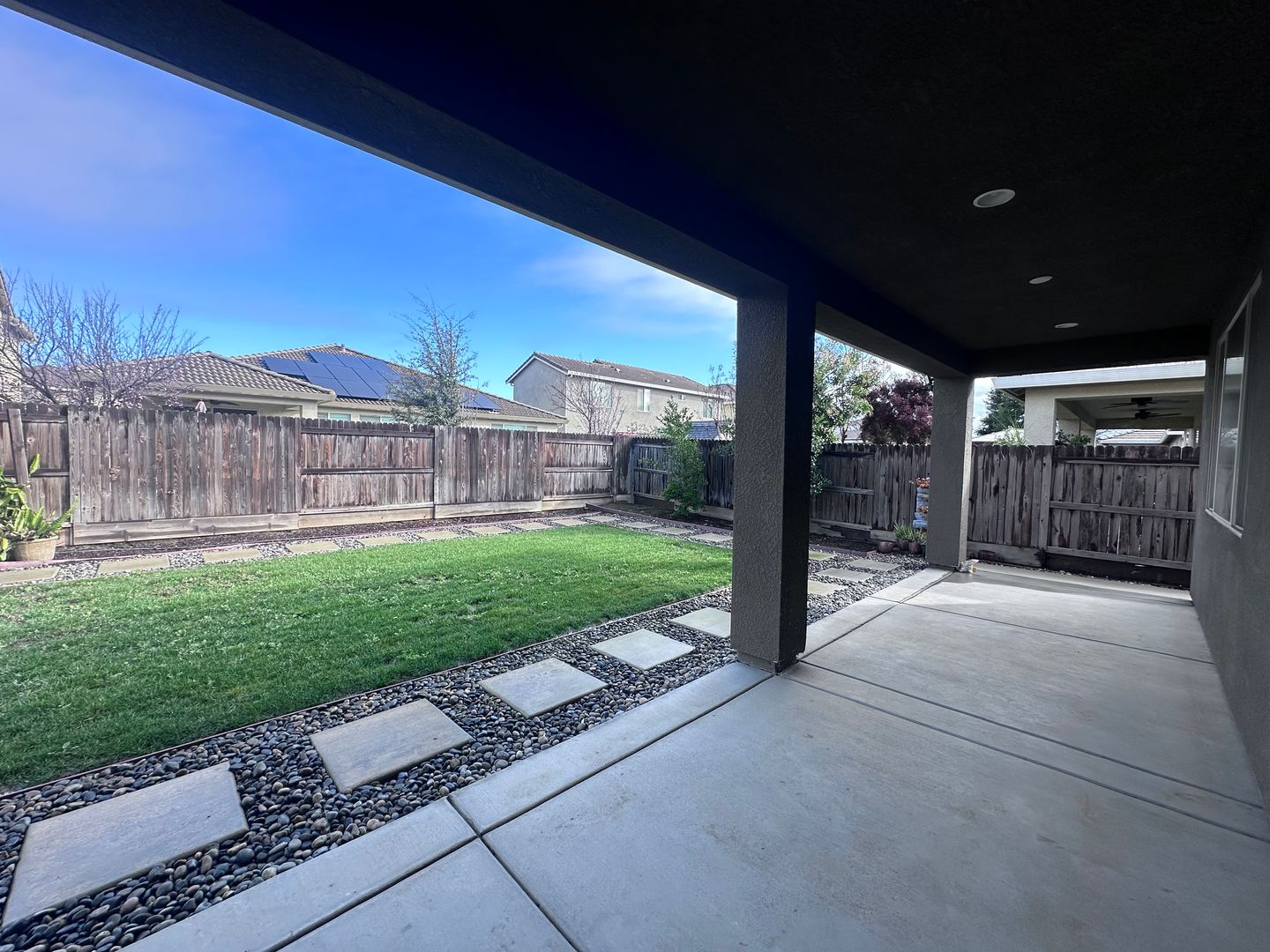 Tulare House: 2840 Channell Reef Ave