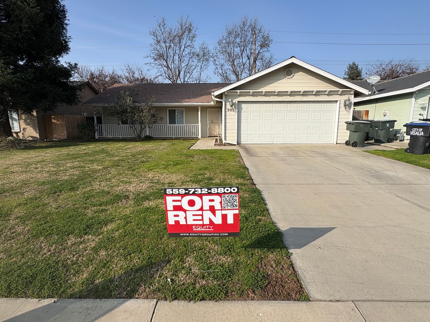 Visalia House: 905 South Laguna Street