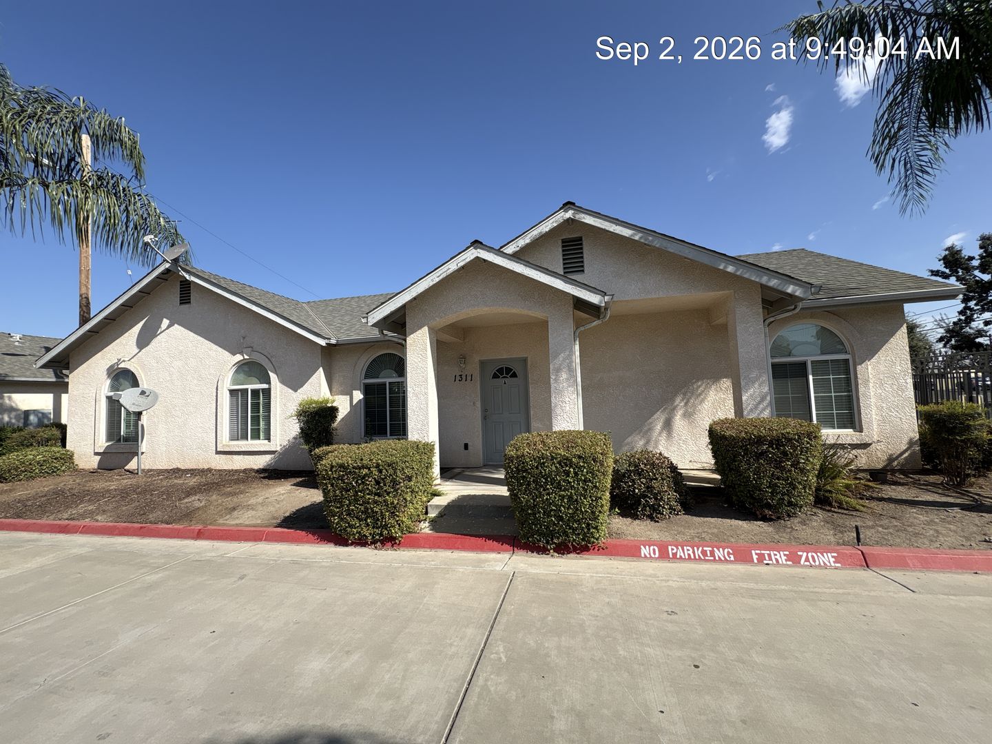 Visalia Apartment: 1311-1323 South Crowe Street