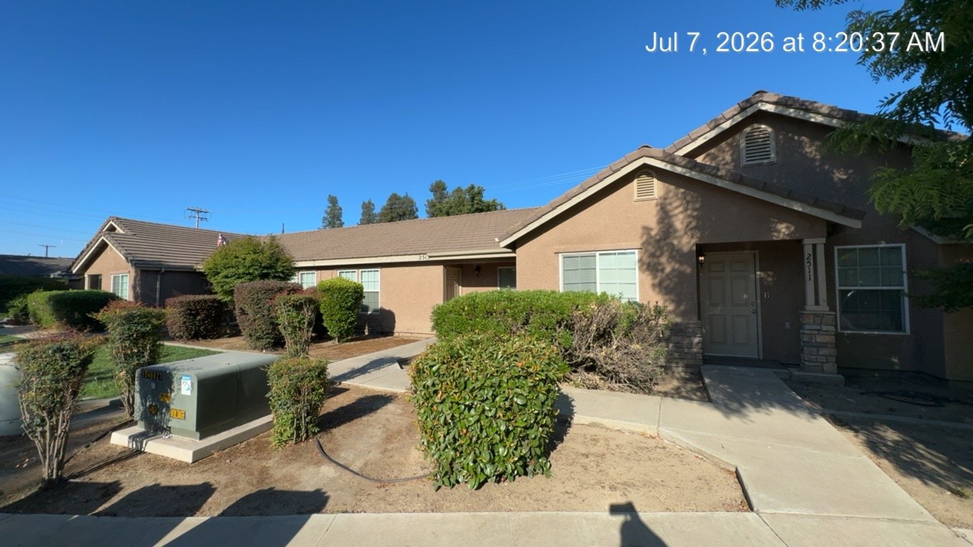 Visalia Apartment: 2511-2523 South Irma Street