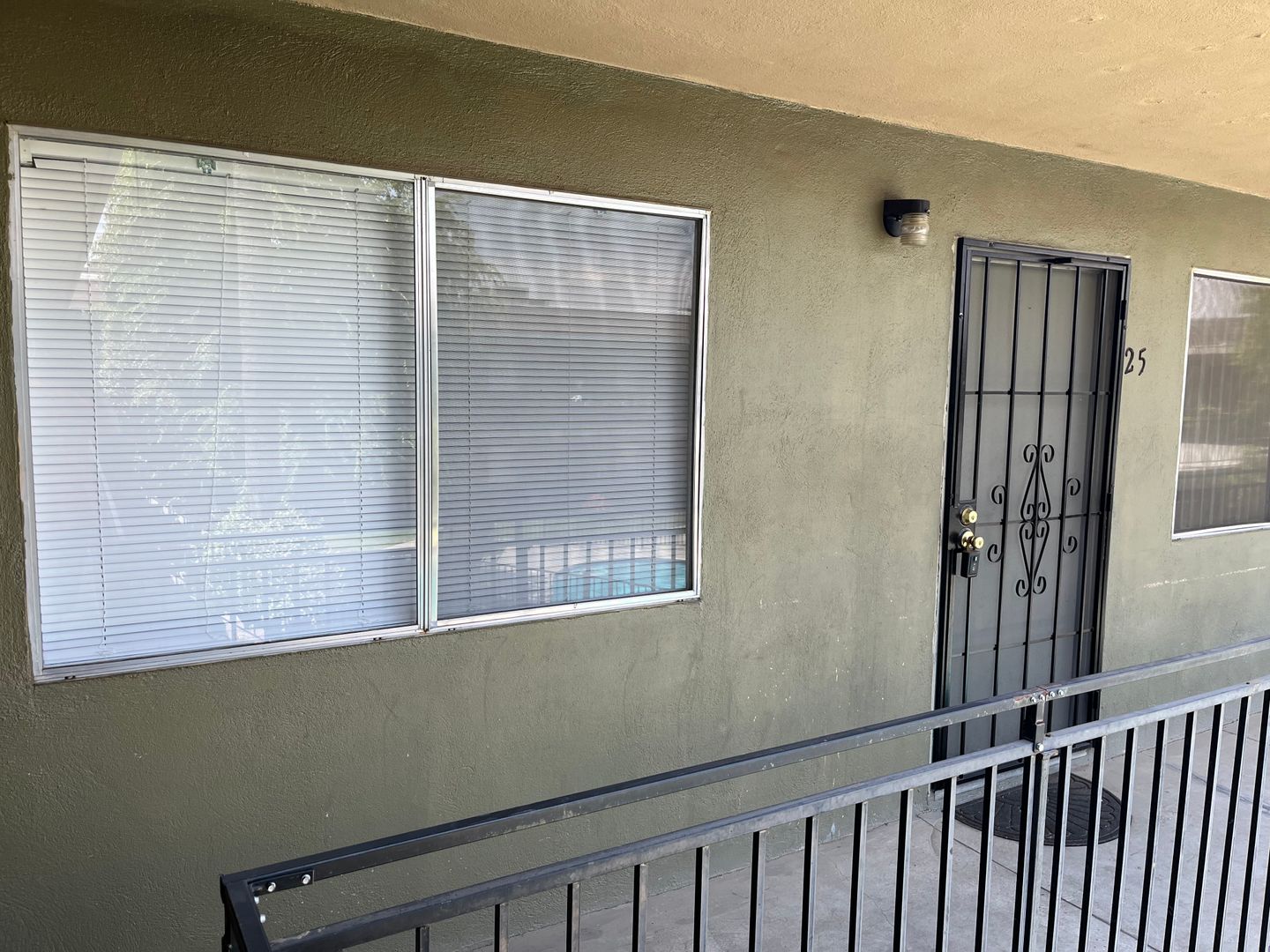Porterville Apartment: 554 W Morton Ave