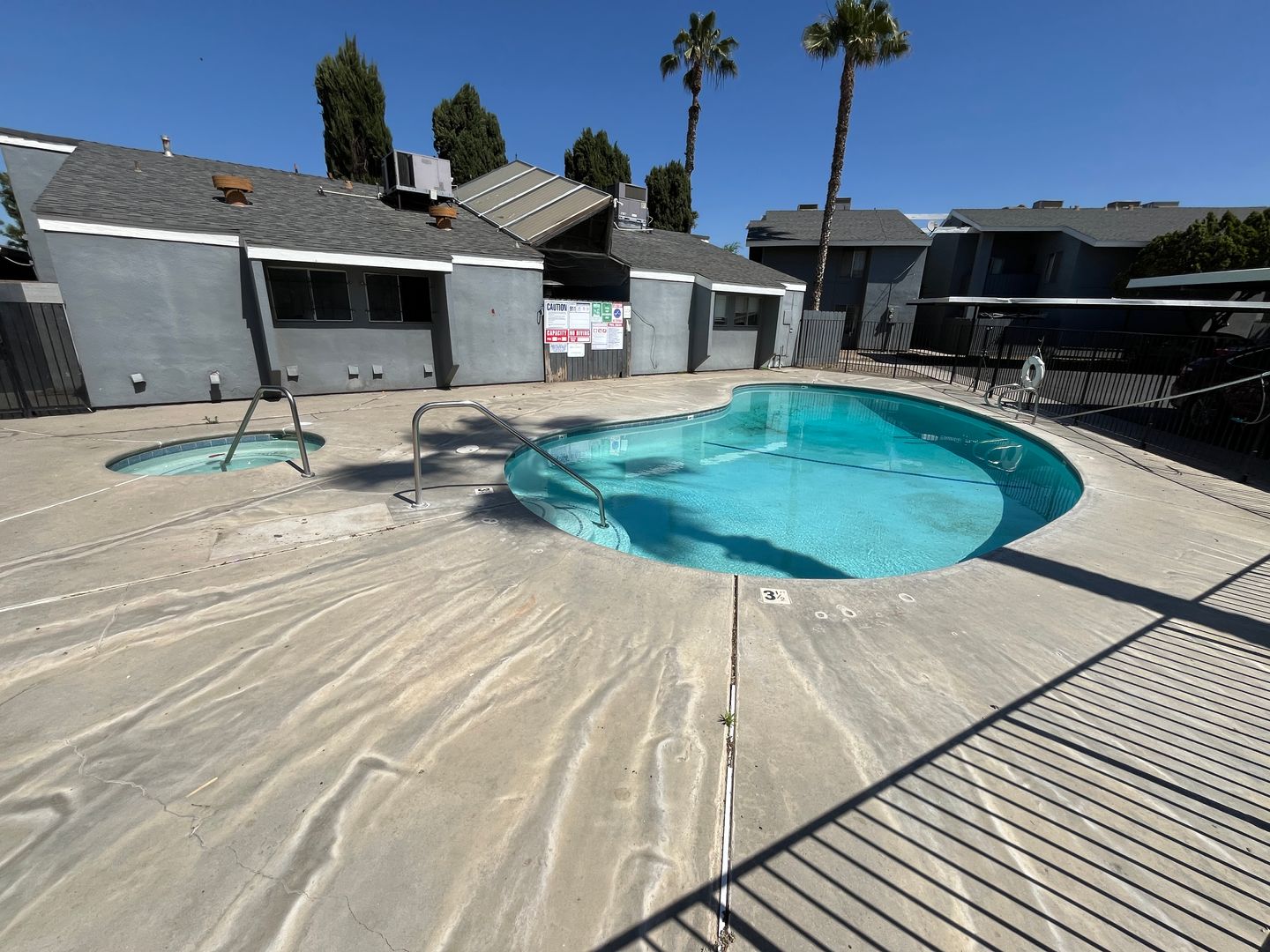 Porterville Apartment: 1776 W Olive Ave