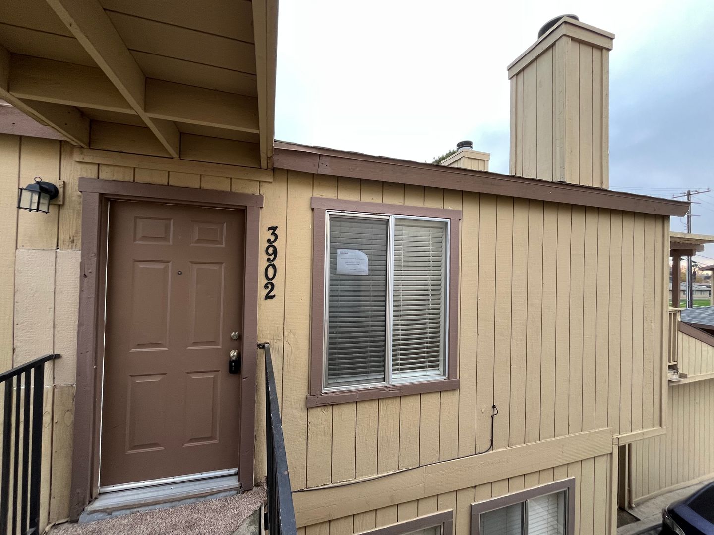 Visalia Apartment: 3900-4054 West Meadow Ave.