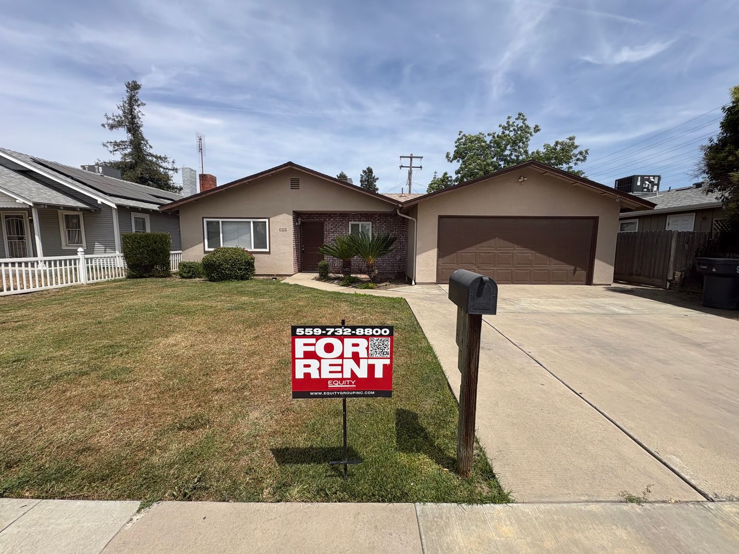 Tulare House: 300 North Lane Street