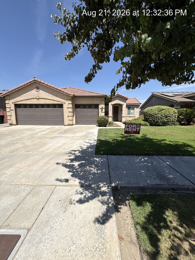 Visalia House: 6248 West Ceres Ave