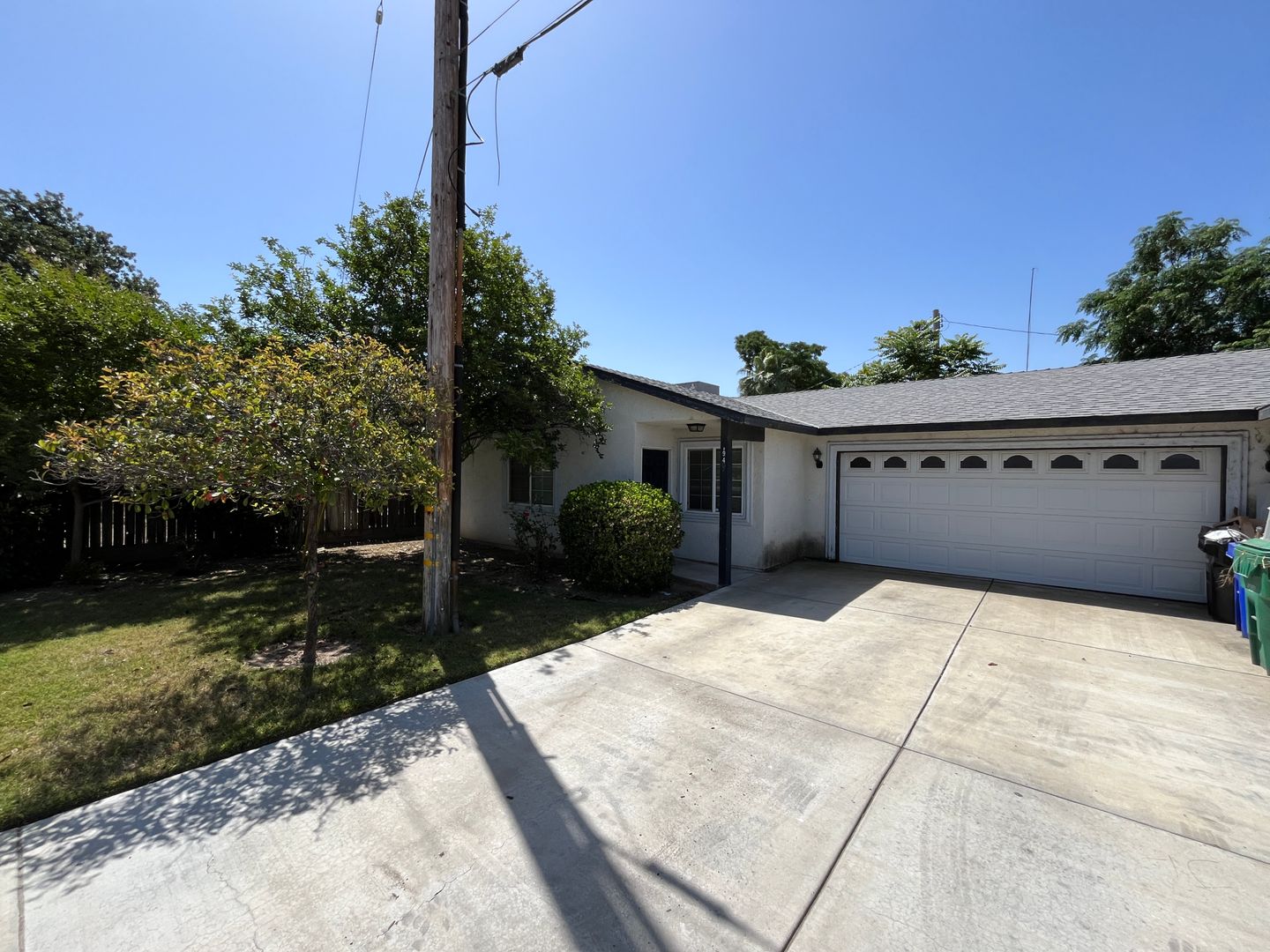Porterville Apartment: 94 N Fourth