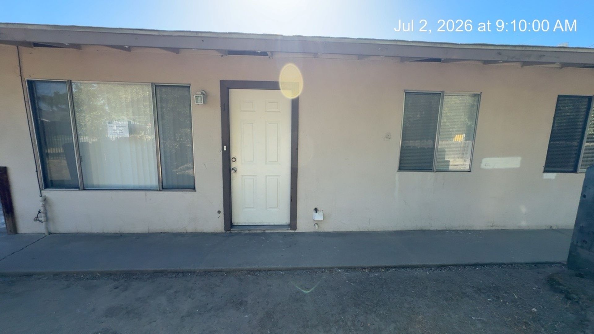 Visalia Apartment: 529 East Kaweah Ave