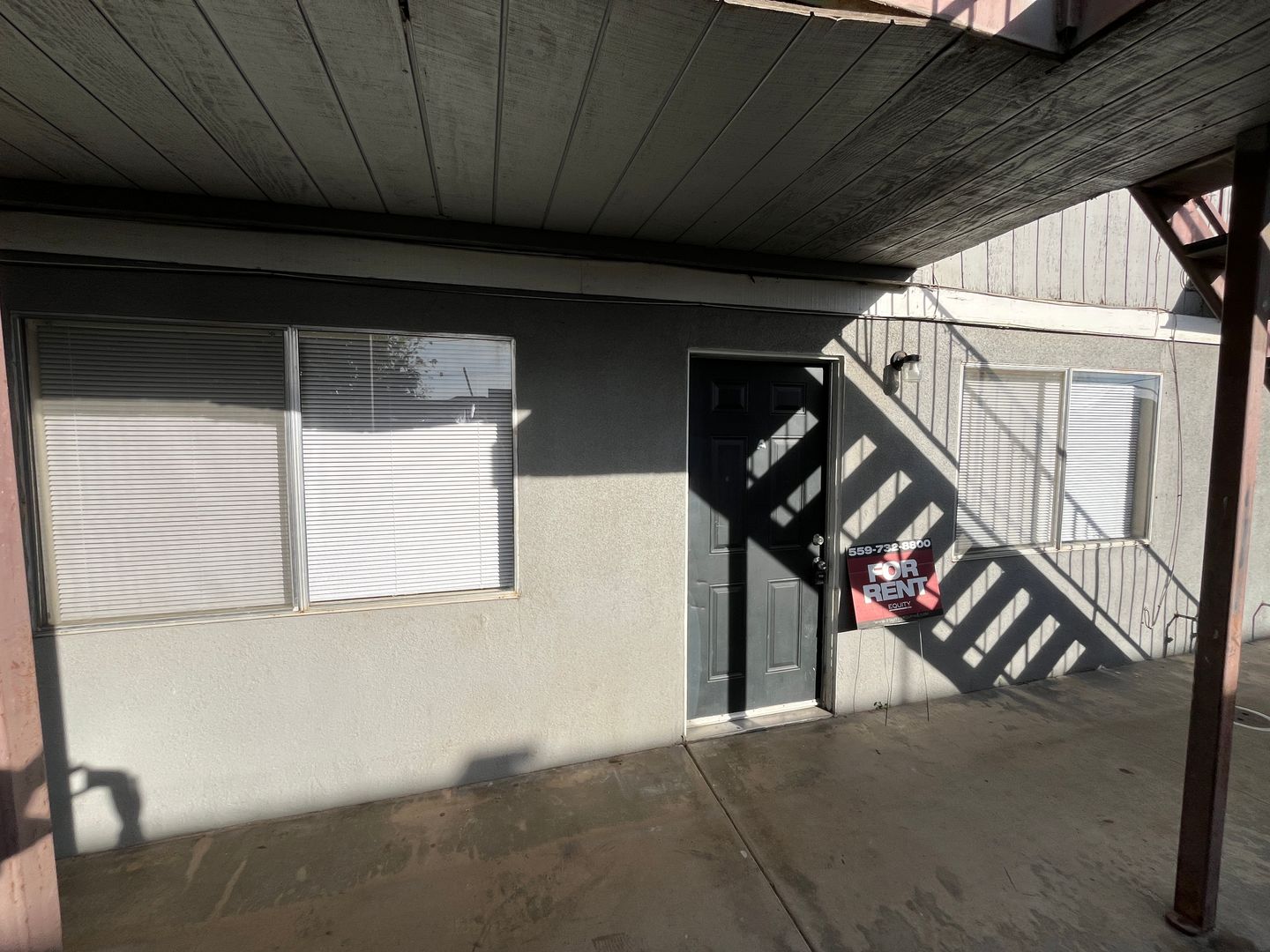 Porterville Apartment: 93 N E Street