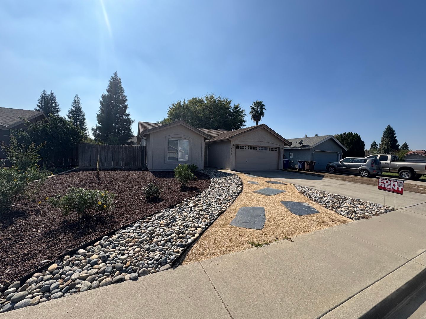 Farmersville House: 451 W. Marilyn Street