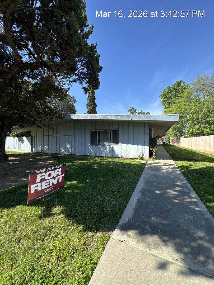 Visalia Apartment: 1130 W Tulare