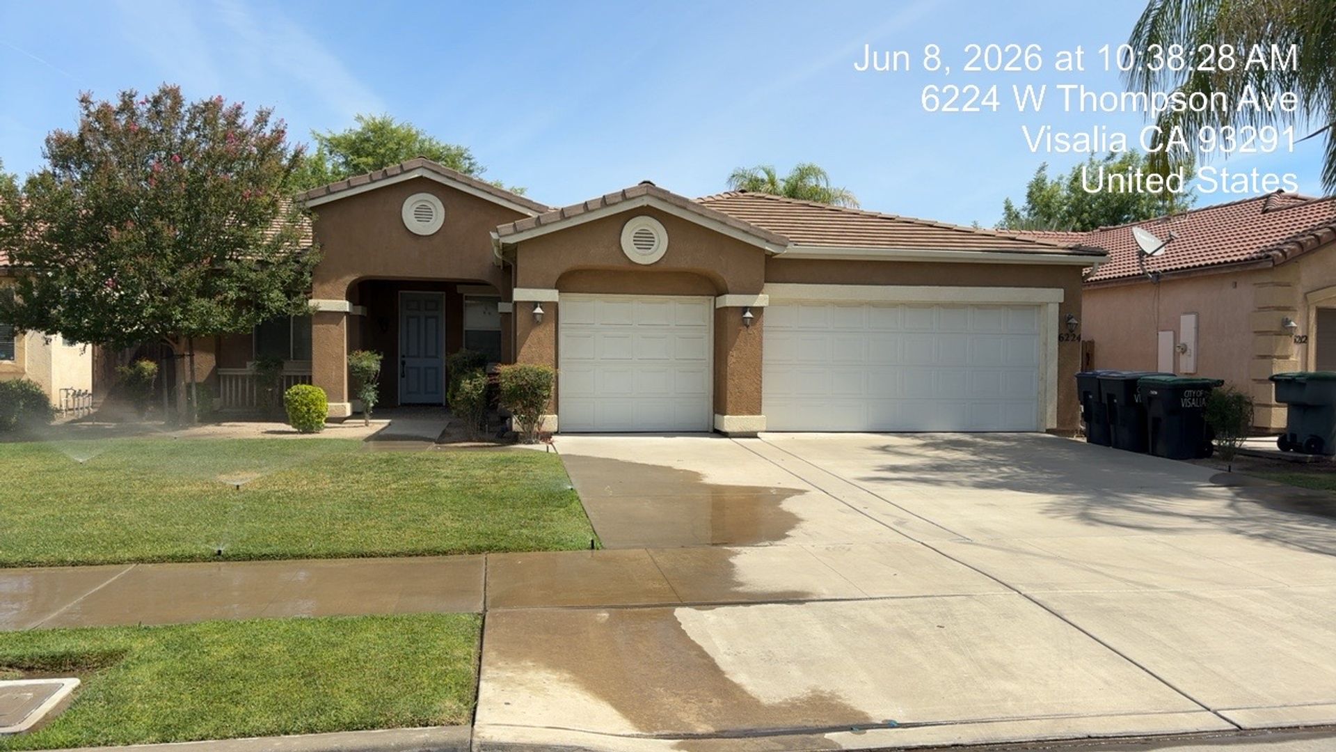 Visalia House: 6224 West Thompson Ave