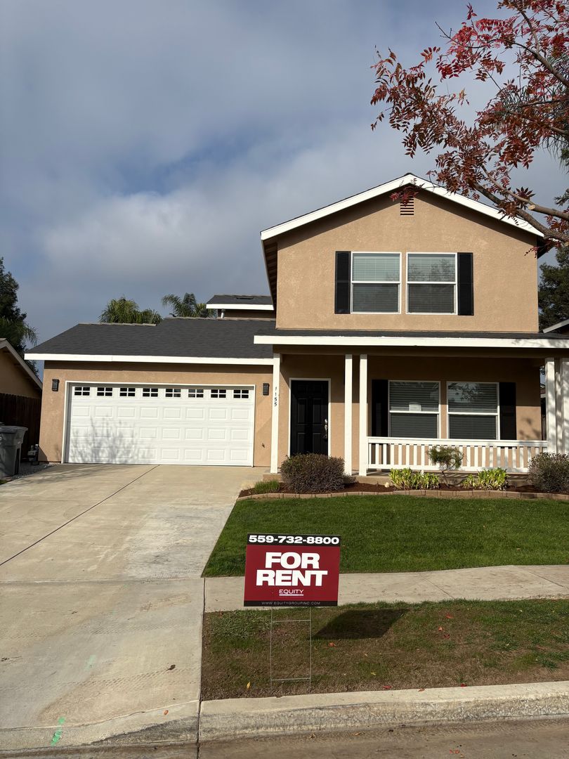 Exeter House: 1155 Meadow Ave