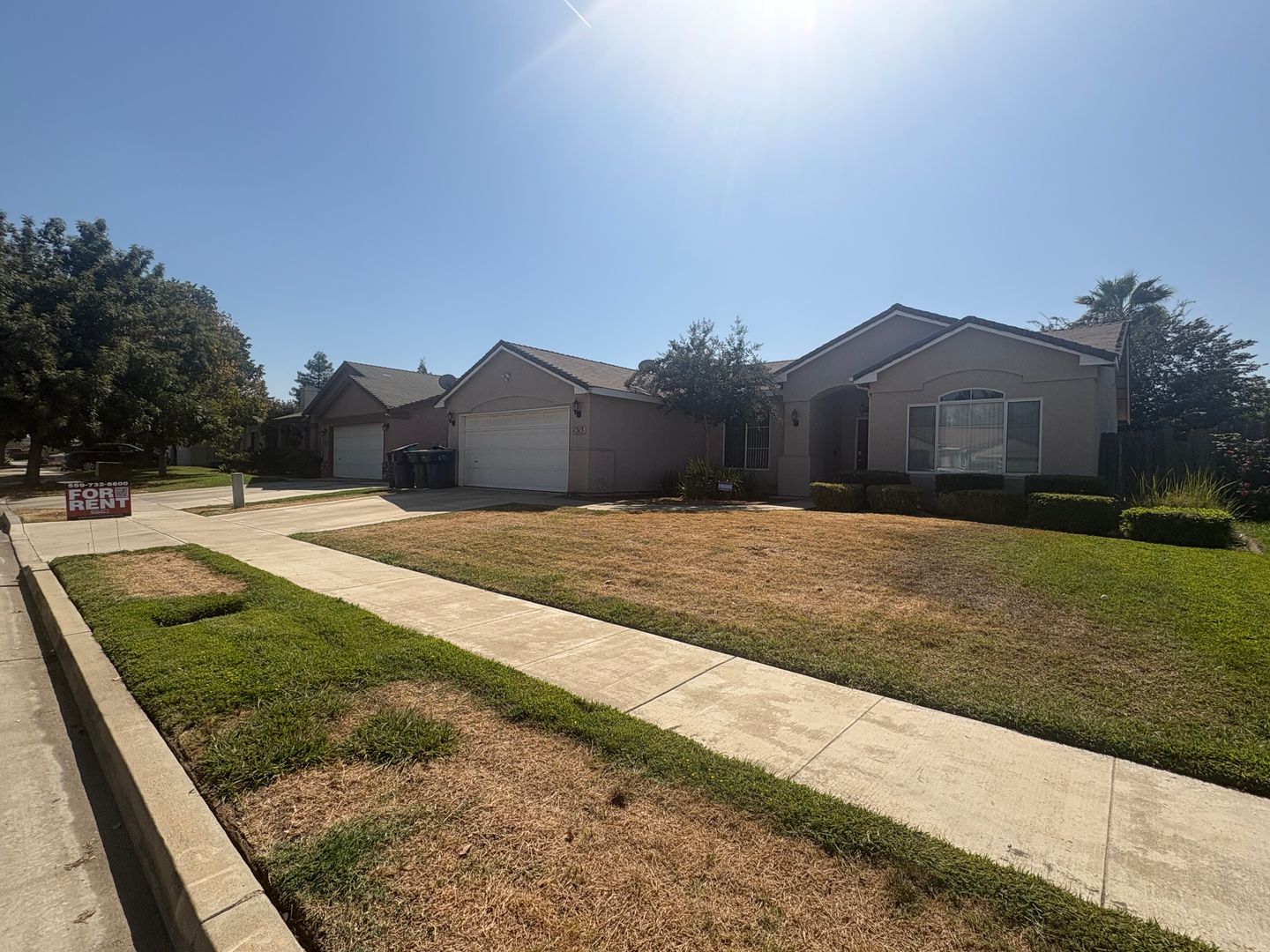 Tulare House: 1515 Cottage Grove Ave